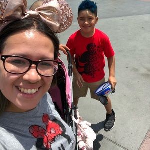 Meet your Posher, Lily